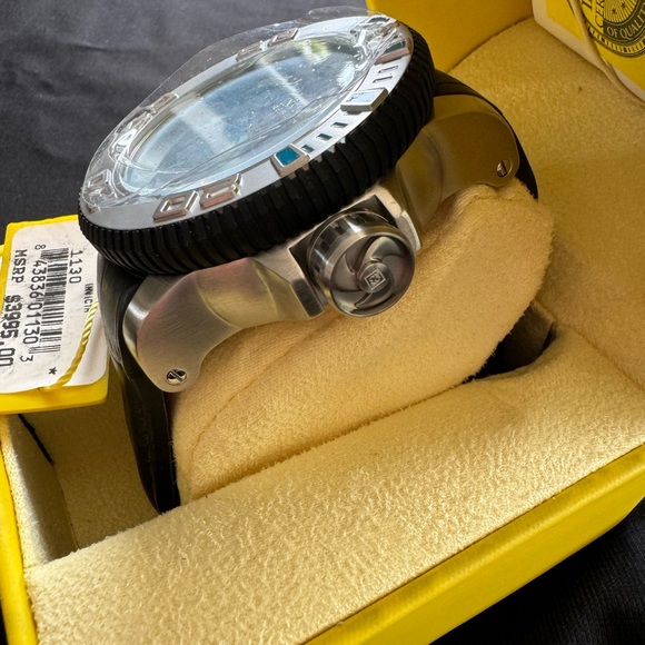 Invicta Reserve 1130 | 52mm Automatic Diver | NWT - Picture 4 of 5